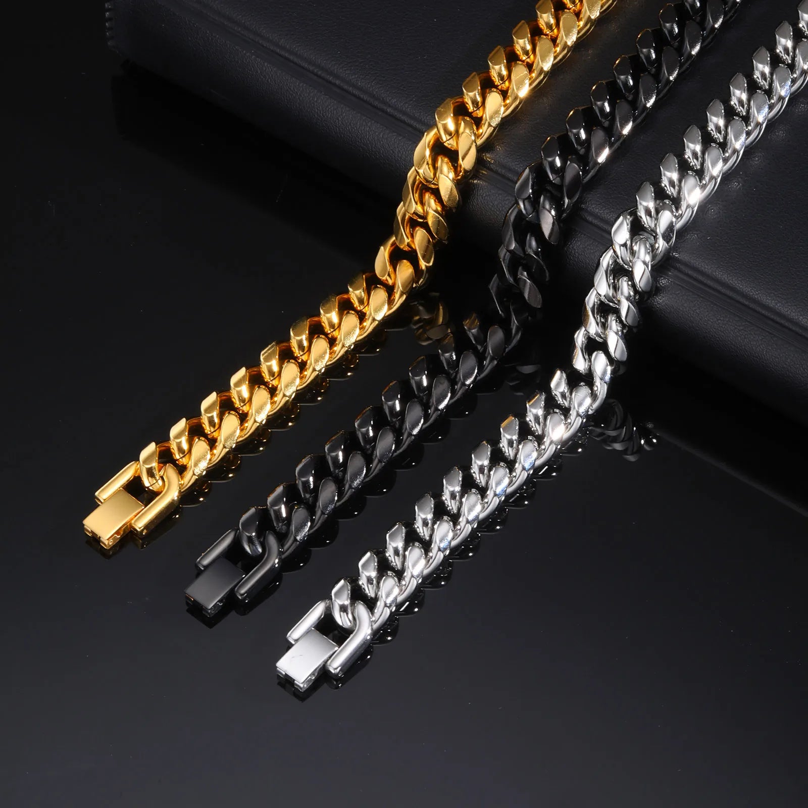 Cuban Curb Chain Bracelet 12mm — Stainless Steel