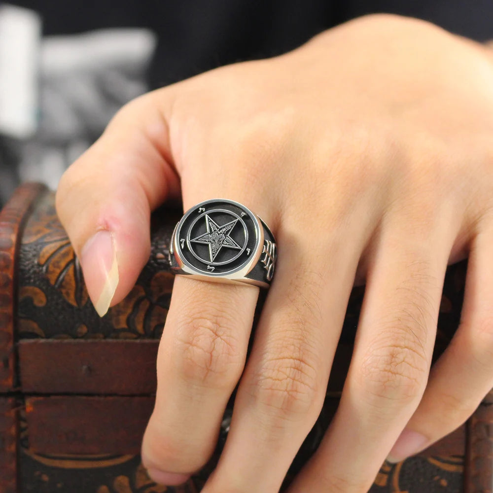 Pentagram Star Signet Ring — 925 Silver