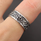 Vintage Knight Cross Amulet Ring for Men — Zinc Alloy