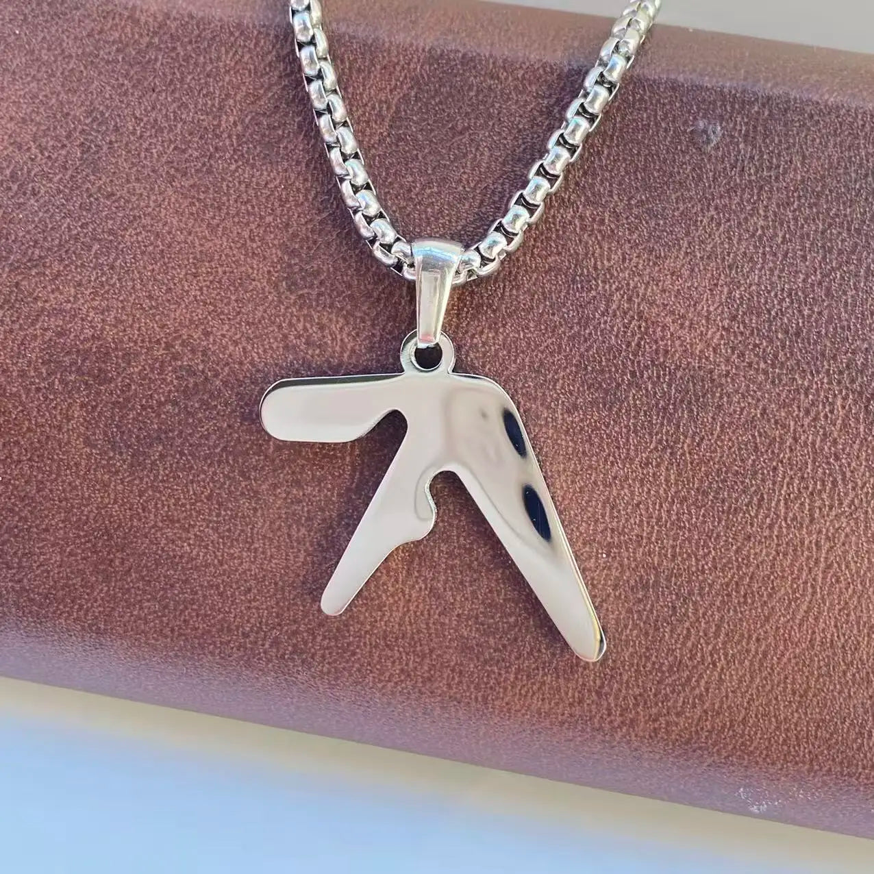 Creative stainless steel custom necklace - Hip-hop style accessory