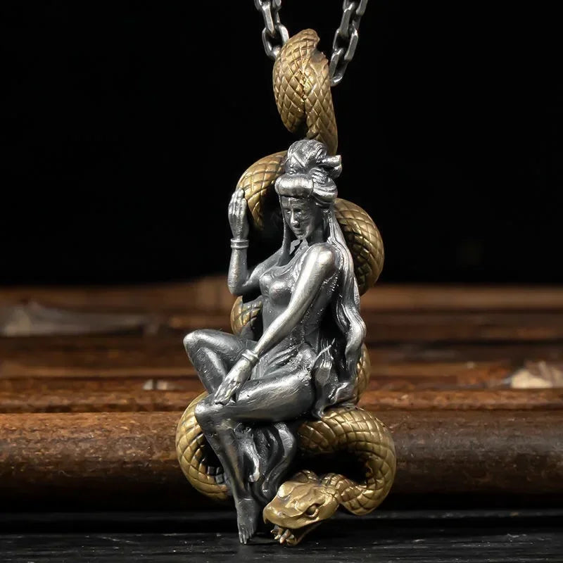 Snake Demon Skull Pendant Necklace — Gothic Vintage