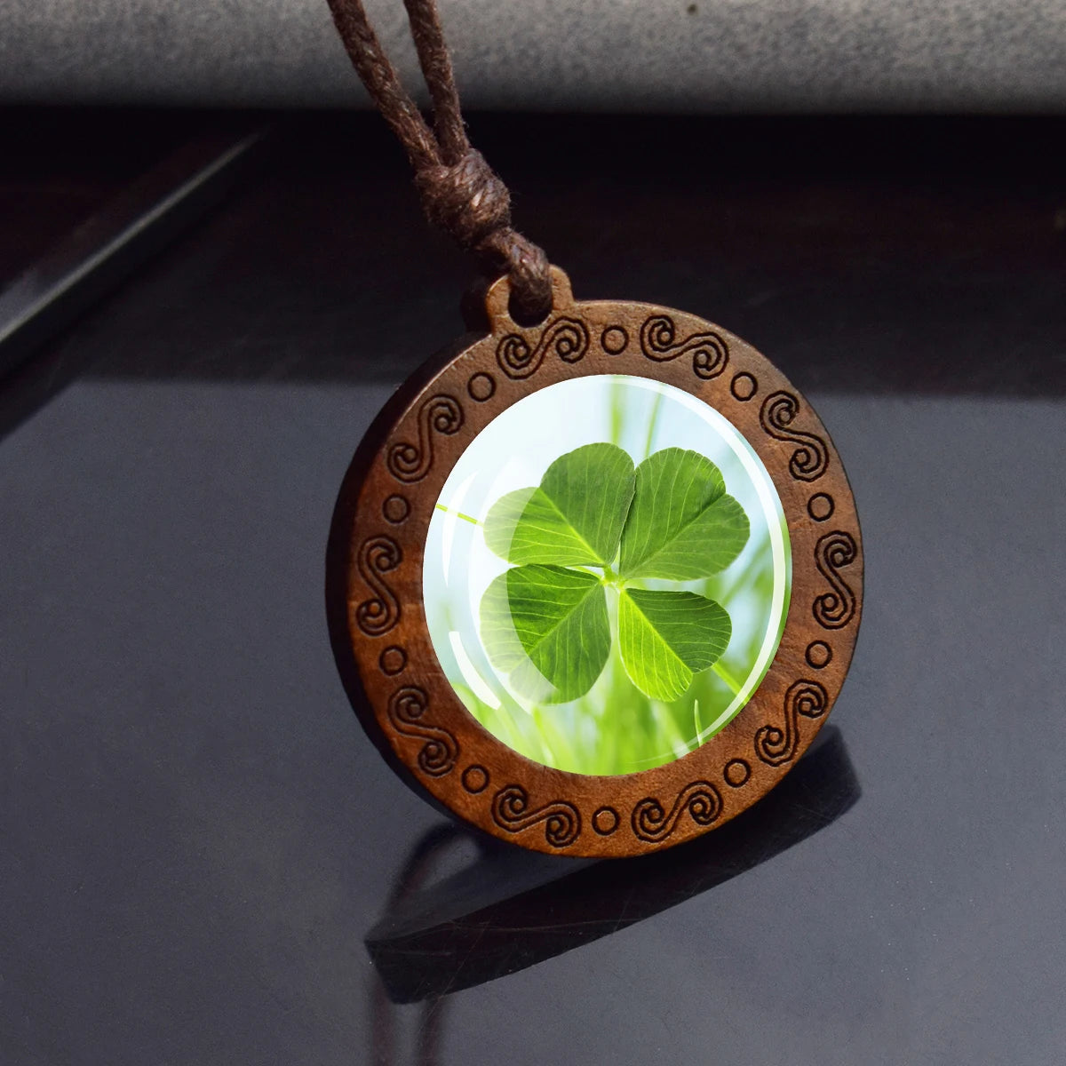 Shamrock Lucky Clover Wood Necklace Wooden Pendant Four Leaf Clover Necklaces Handmade Glass Cabochon Jewelry Women Gift