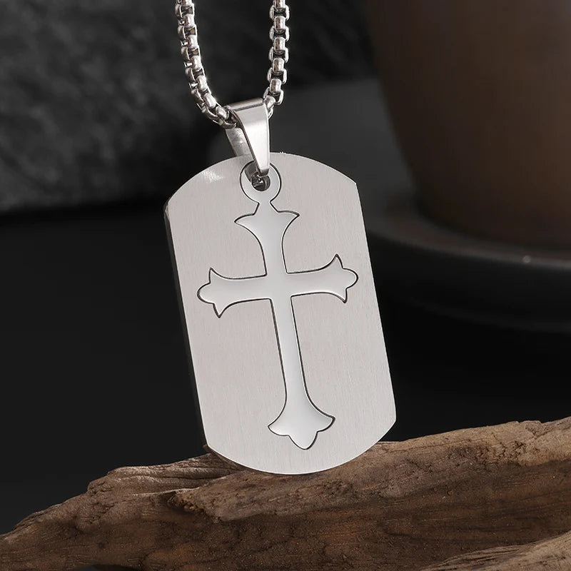 New Gold Color Crucifix Image Men\\'s Pendant Christ Miami Cuban Religious Necklace for Daily Wear Fashion Jewelry
