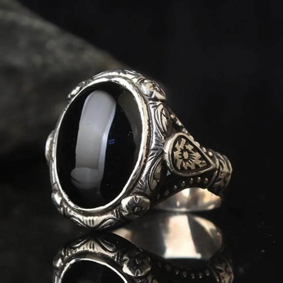 Oval Filigree Ring — Silver-Tone Vintage Open Band