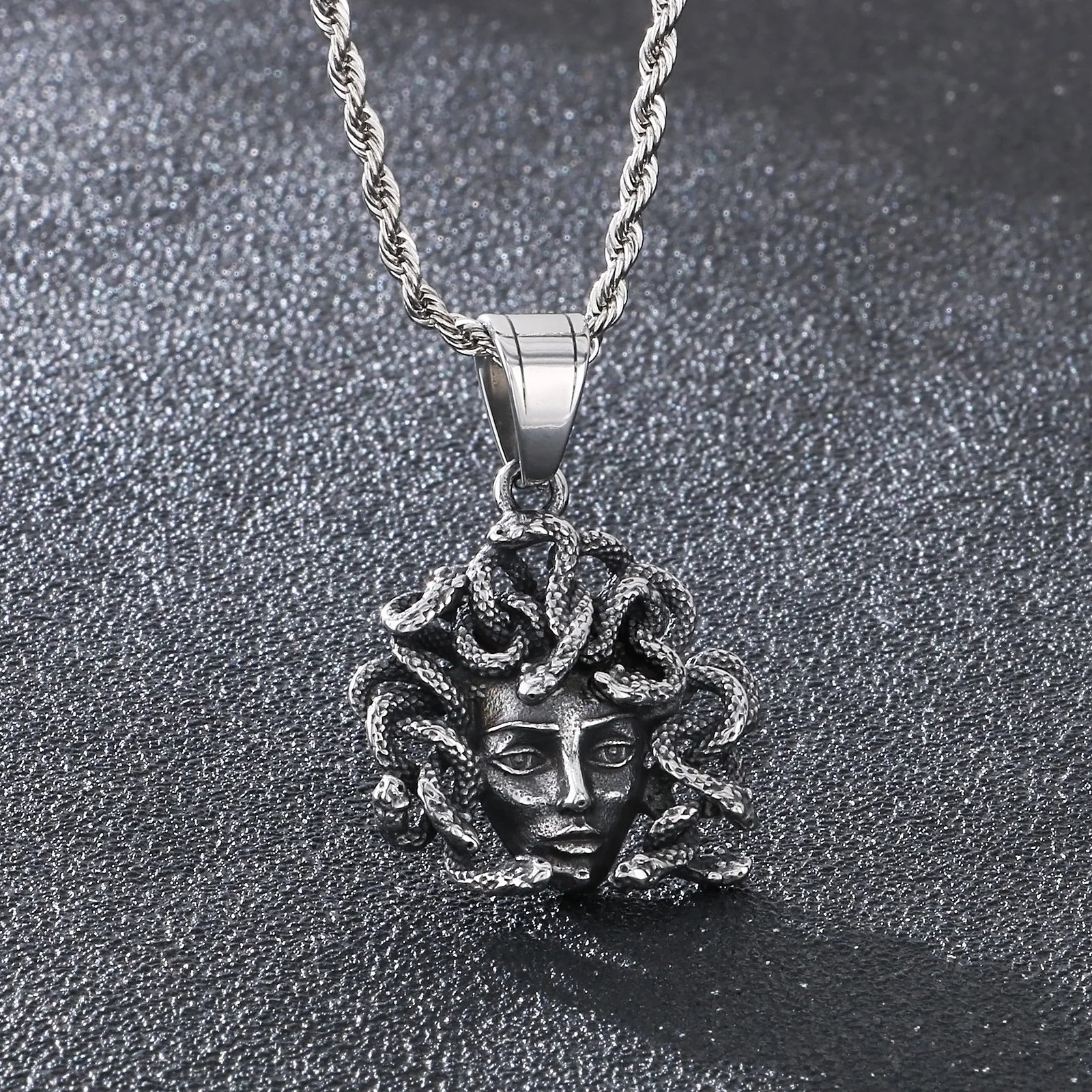 Fongten Religious Stainless Steel Pendant Necklace for Men Portrait Queen Maria Weird Gothic Collar Fashion Jewelry Gifts