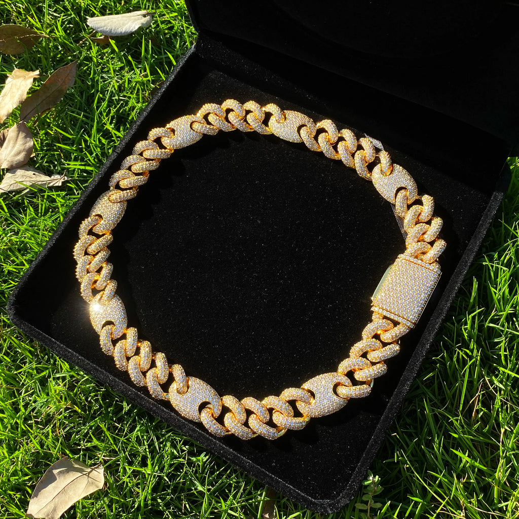 Aokaishen Iced Out Cuban Link Chain for Men Two Tone Prong Necklace Real Copper Cubic Zirconia Hip Hop Jewelry