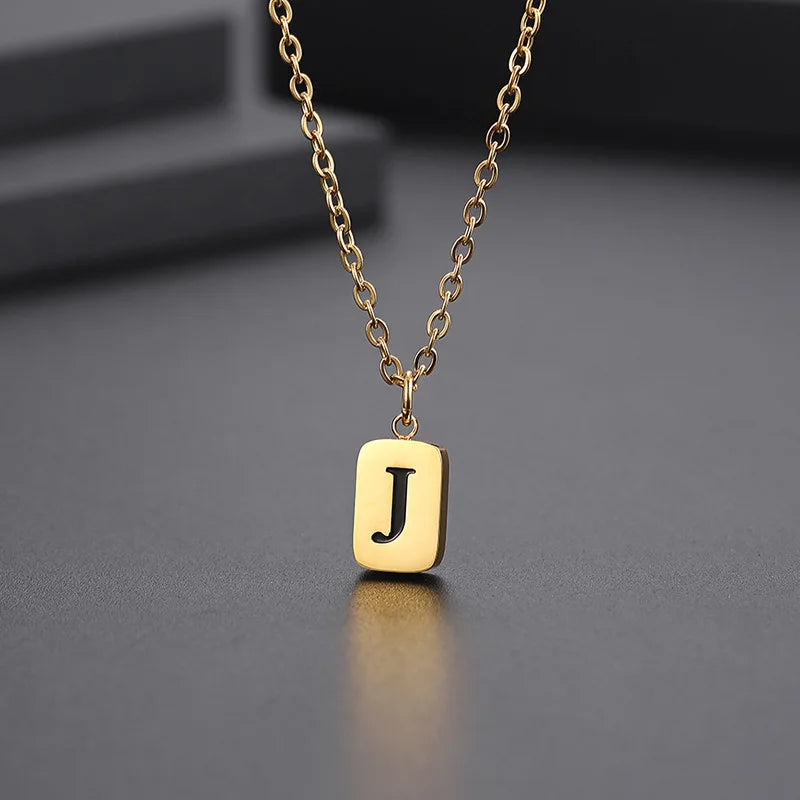 Letter Pendant Square Chain — Gold