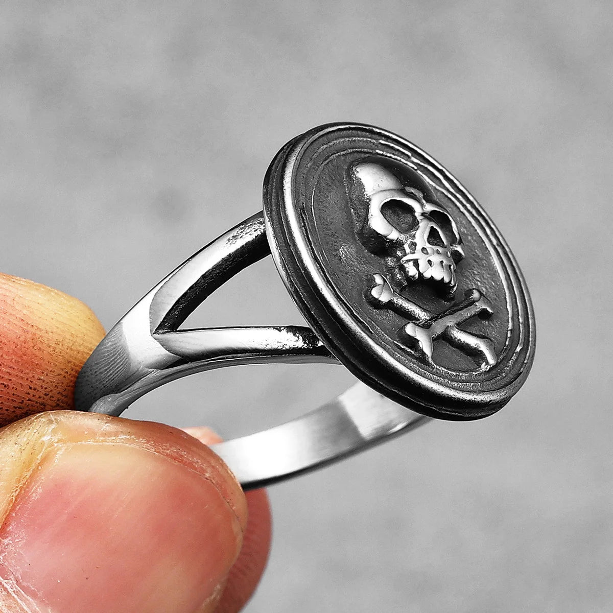 Viking Pirate Skull Ring — Stainless Steel