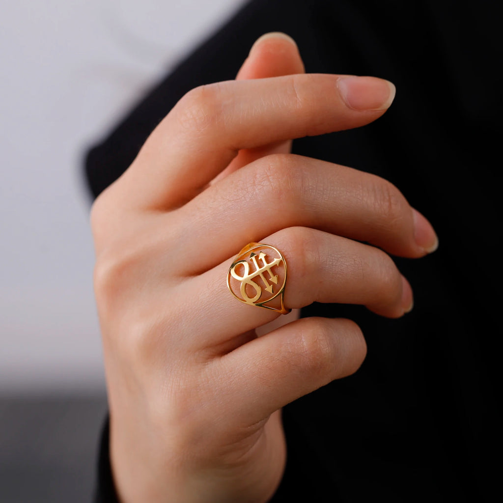 Leviathan Cross Satan Signet Ring — Stainless Steel