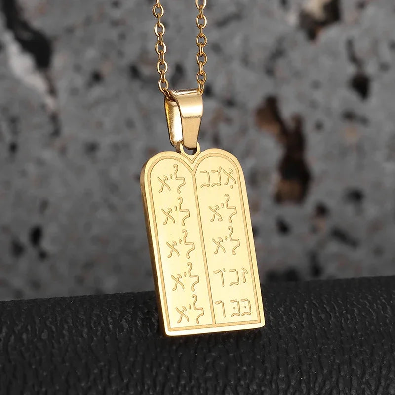 Hamsa Hands of Fatima Hebrew Pendant Stainless Steel Jerusalem Star of David Necklace Women's Jewish Jewelry