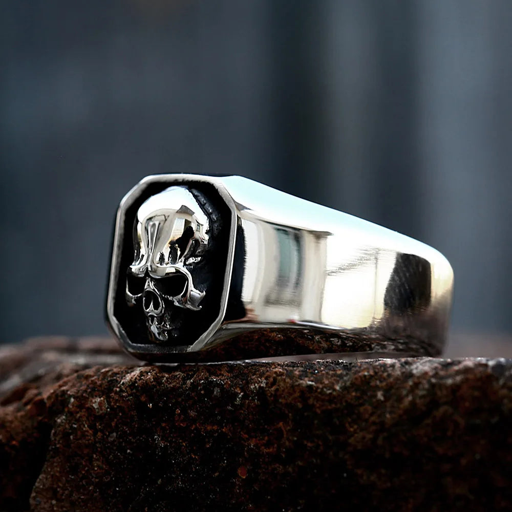 Skull Ring — High Polish Stainless Steel Vintage