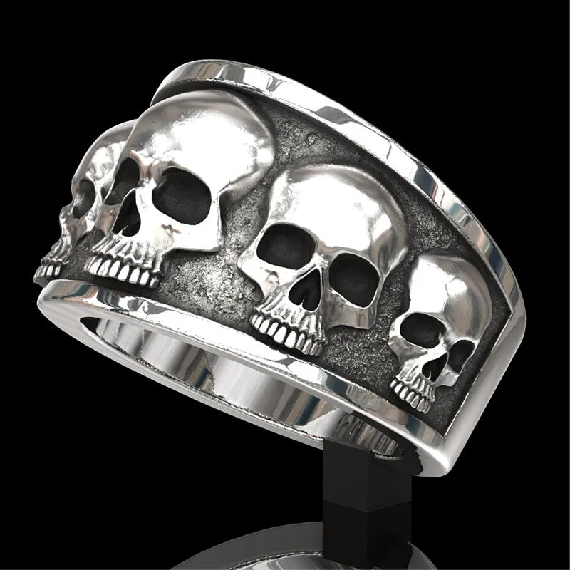 Skull Ring — Gothic Punk Alloy