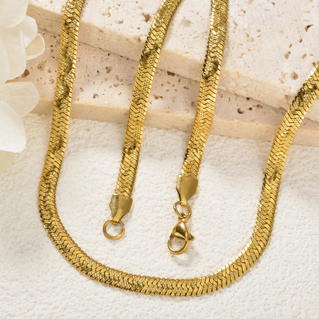 Flat Herringbone Chain Necklace — Stainless Steel