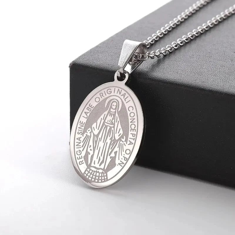 Our Lady of Guadalupe Medal Pendant Stainless Steel Virgin Mary Necklace Women\\'s Prayer Jewelry Catholic Gift