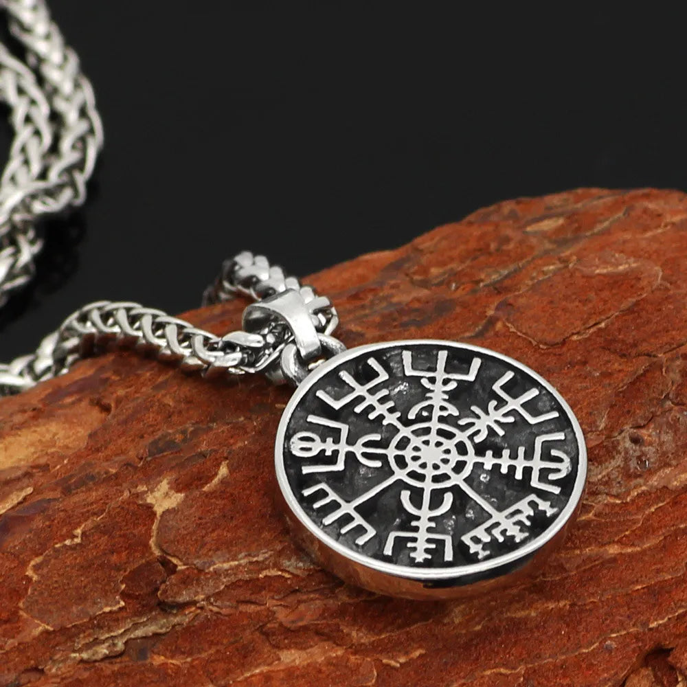 Vintage Viking Compass Stainless Steel Pendant Necklace Nordic Rune Amulet Biker Fashion Jewelry Accessories For Men Women