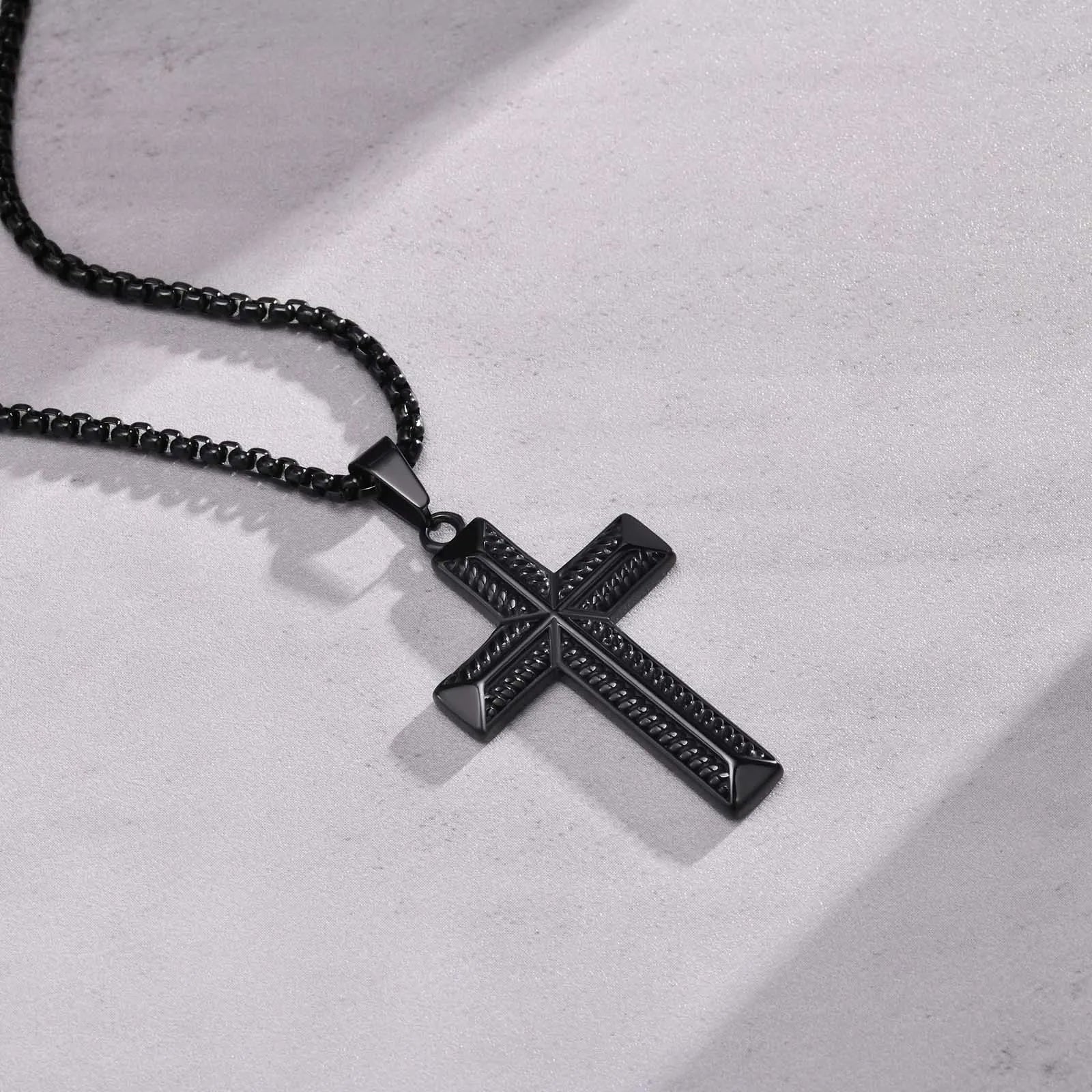 Cross Pendant Necklace — Stainless Steel