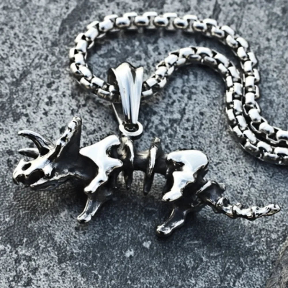 Retro Fashion Triceratops Skull Pendant Necklace Creative Personalized Trend Dinosaur Necklace Men Punk Hip Hop