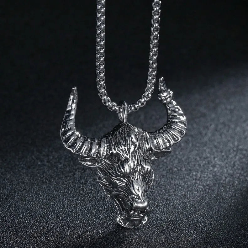 Punk Bull Buffalo Skull Pendant Necklace For Cool Men Women Stainless Steel Long Chain Necklace Party Gift Hip Hop Jewelry