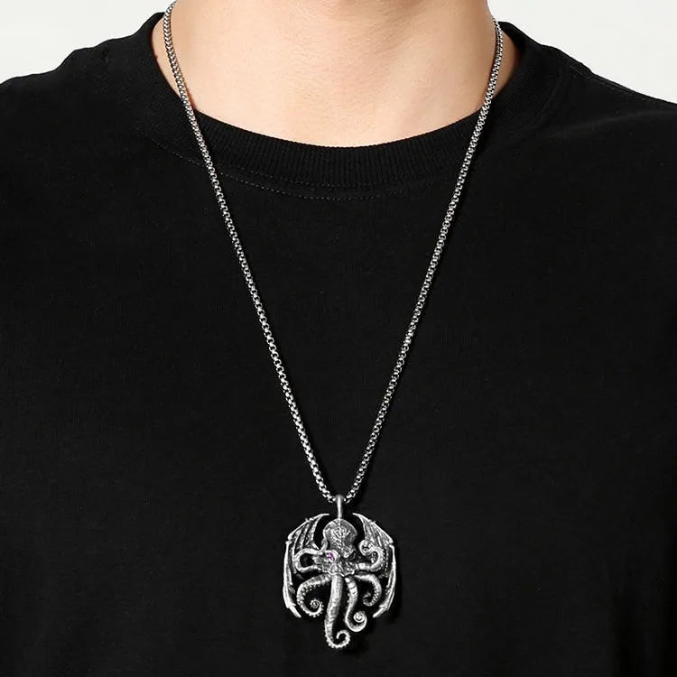 Personality Punk Cthulhu Octopus Pendant Necklace for Men Women Gothic Cool Long Chain Necklace Hip Hop Jewelry Biker Accessorie