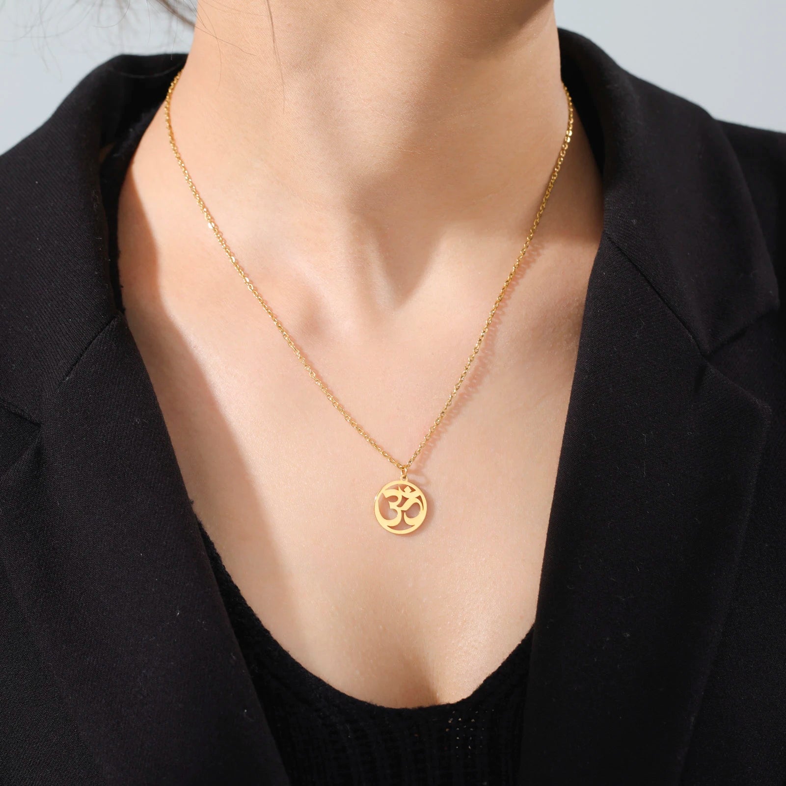 Dawapara India Tamil Om Symbol with Trident Pendant Stainless Steel Necklace Om Shiva Symbol Yoga Vintage Talisman