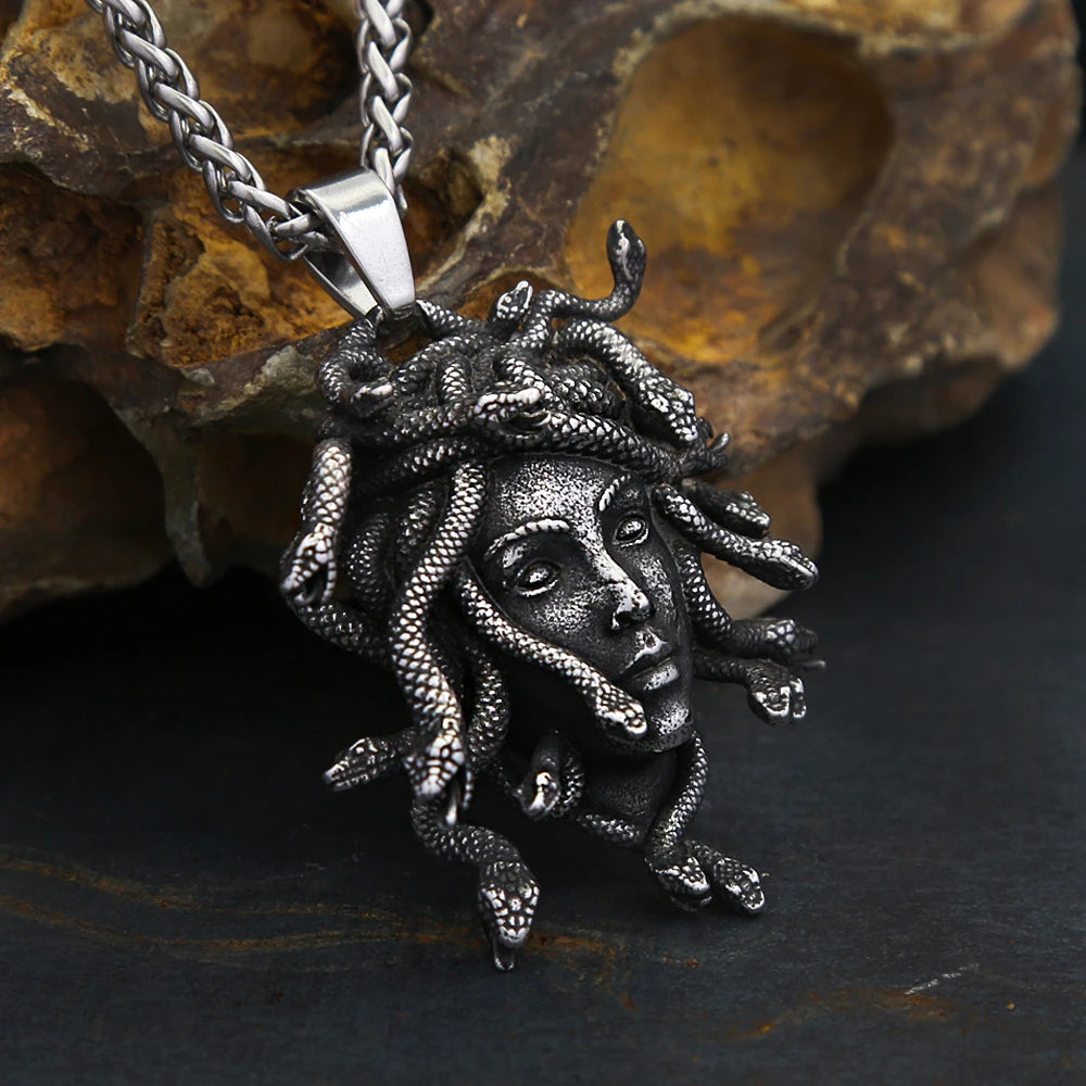 Fashion Medusa Stainless Steel Necklace For Men Unique Punk Snake Vintage Pendant Neclace Amulet Jewelry Gifts Dropshipping