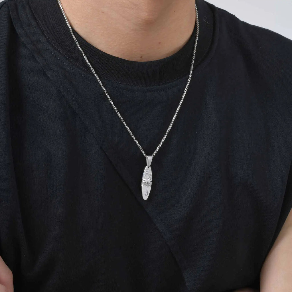 Summer Coconut Tree Pattern Oval Pendant Necklace for Men, Stainless Steel Dainty Fashion Necklace, Retro Jewelry Ocean Vacation
