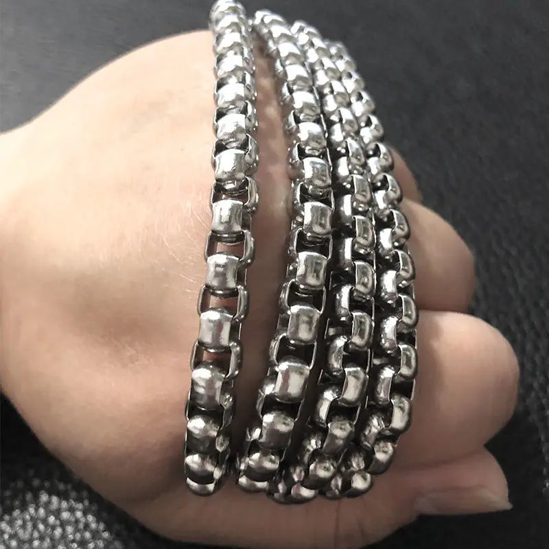 Dragon Head Pendants Bracelets EDC Self Defense Whip Titanium Steel Necklace Fashion Chain Waist Boy Gadgets For Men