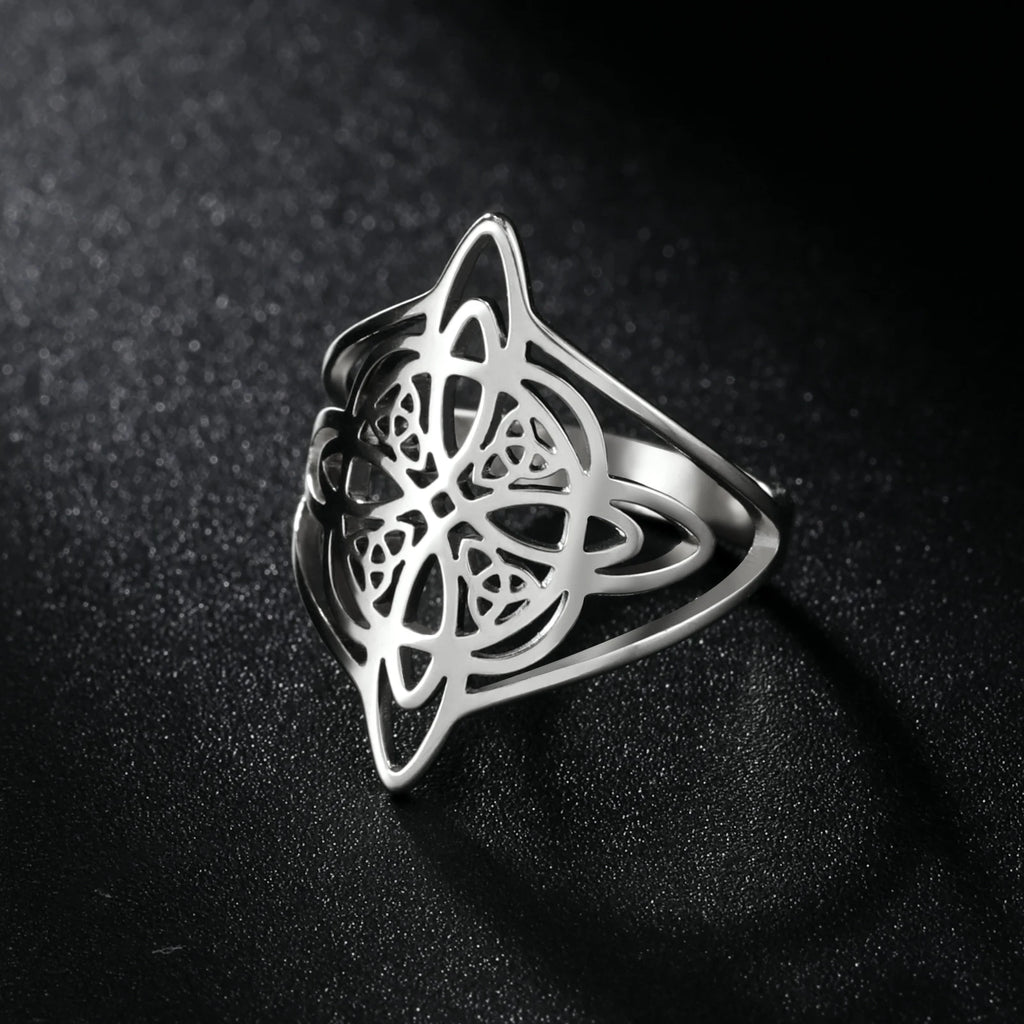 Witch Knot Celtic Ring for Women — Amulet, Stainless Steel