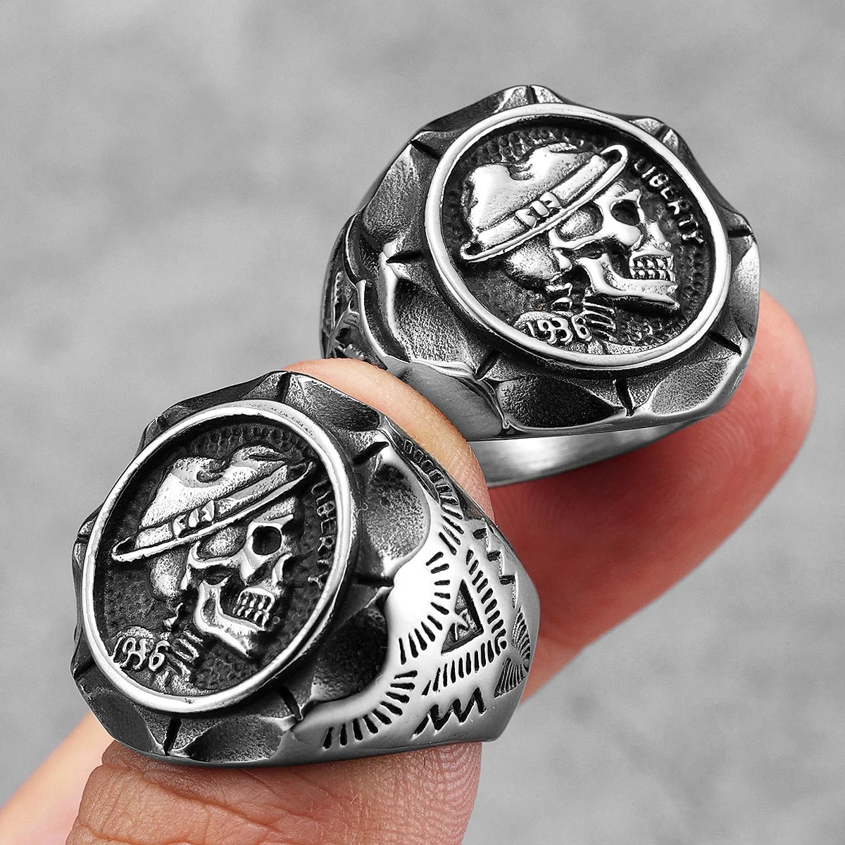 Retro Skull Ring — Stainless Steel