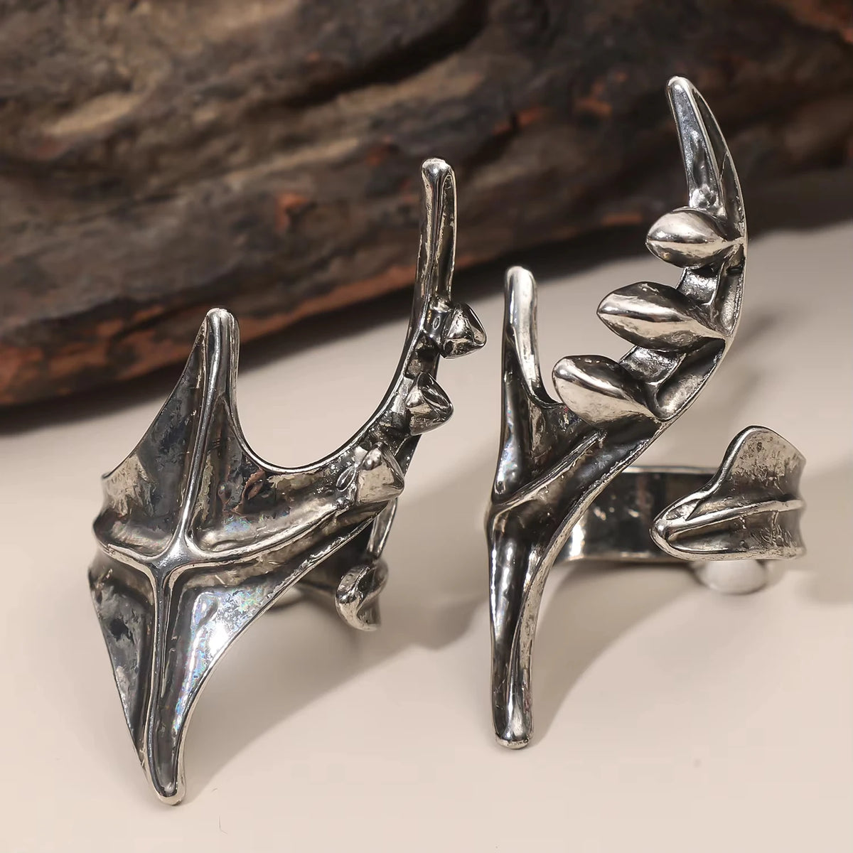 Gothic Wing Irregular Cyberpunk Alien Finger Ring