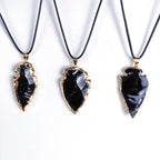 Natural Black Obsidian Arrow Shaped Crystals Pendant Golden Edge Plated Raw Healing Crystal Irregular Arrow Head Amulet