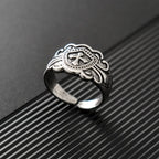 Vintage Knight Cross Amulet Ring for Men — Zinc Alloy