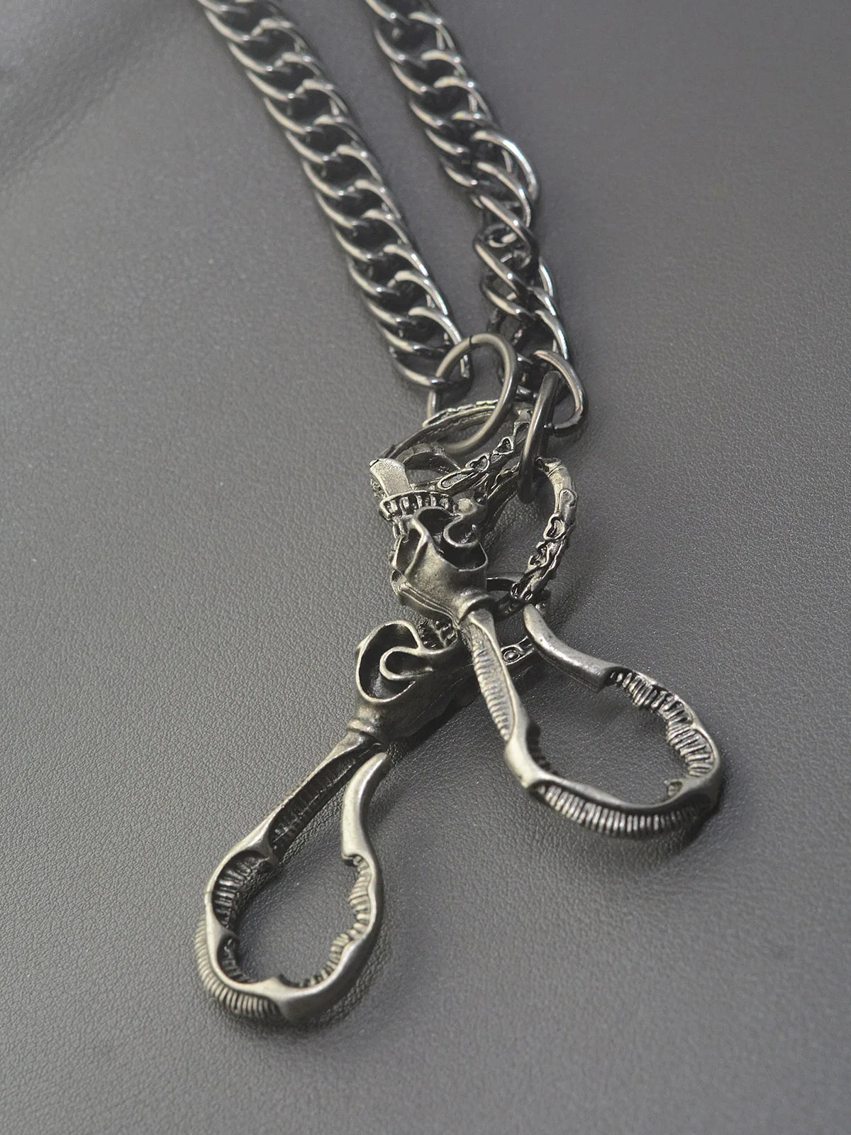 24 Inch Hip Pop Gunmetal Black Wallet Pants Biker Jean 10mm Curl Chain Large Skull Blet U Hook Gift for Friend EDC FOB