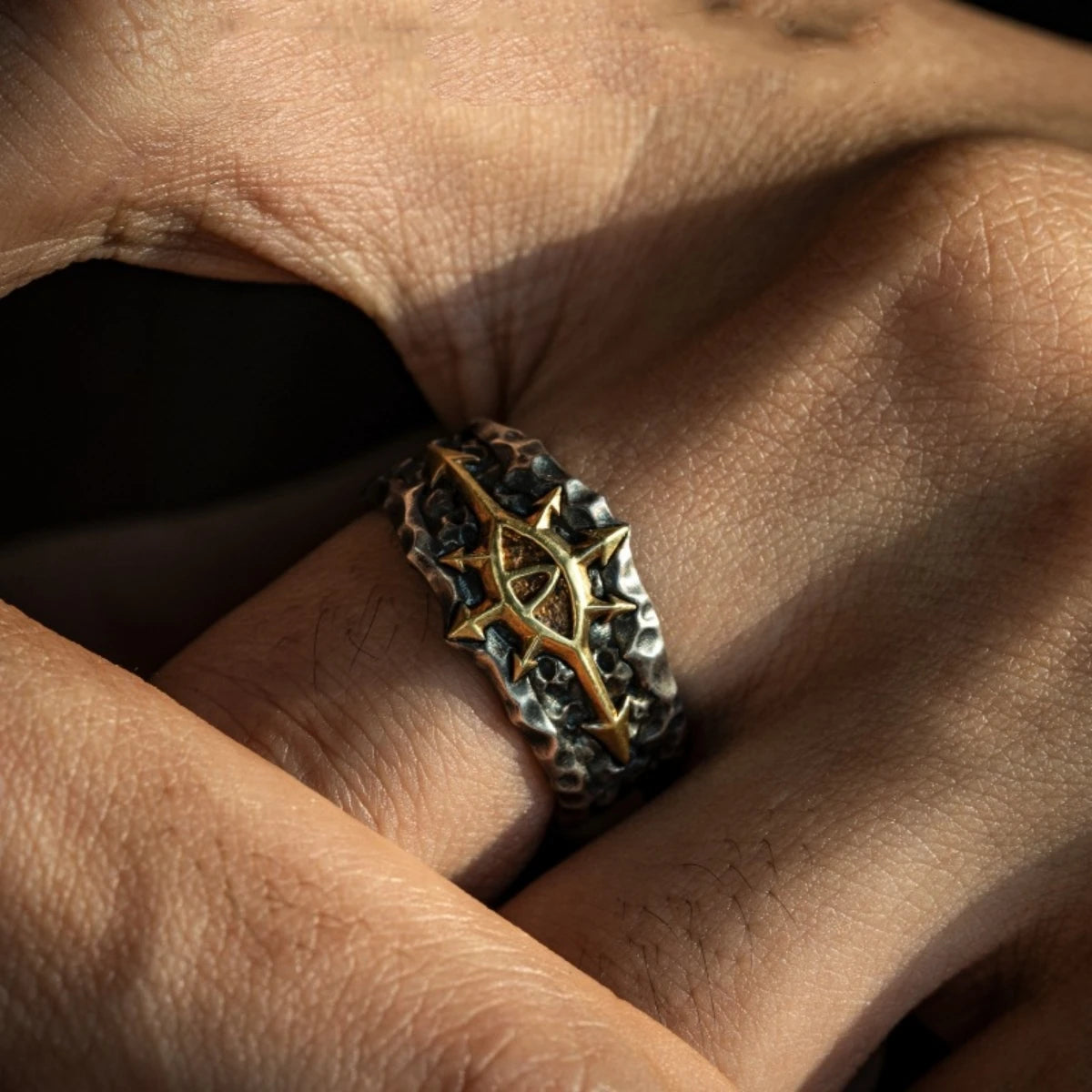 Gothic Eight Pointed Arrow Star Adjustable Open Ring