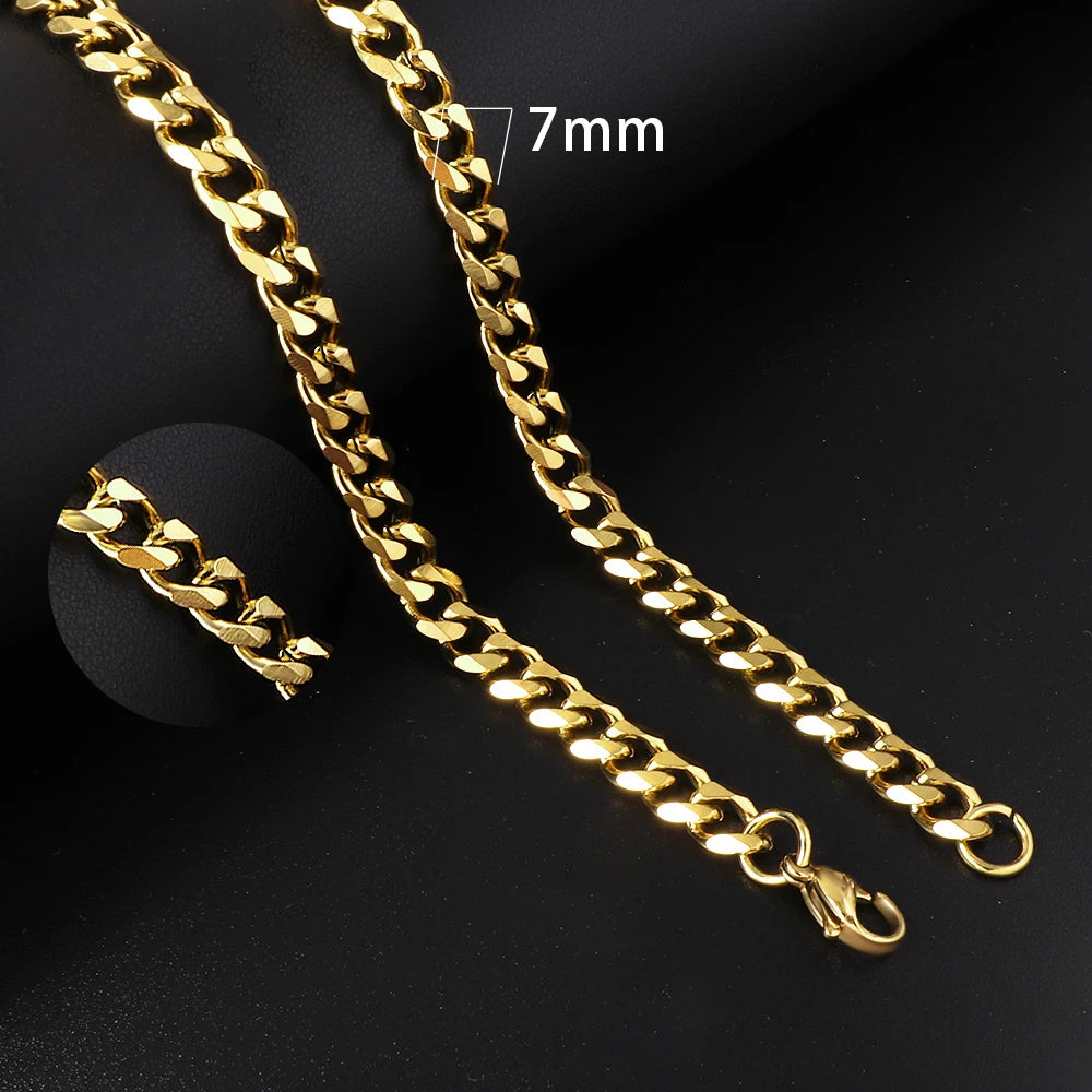 Vintage Cuban Chain Necklace — Gold