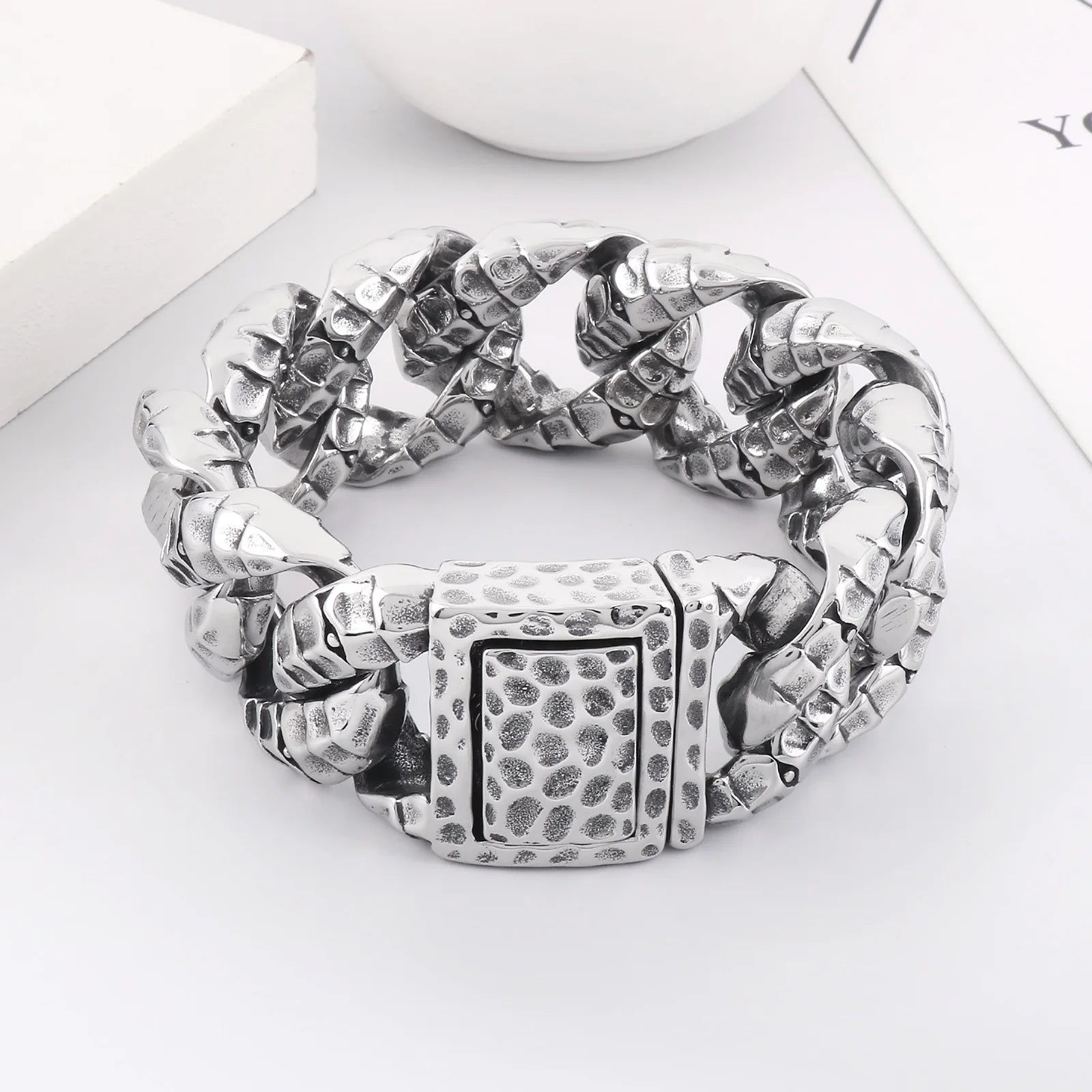 30mm Stainless Steel Dragon Heavy Curb Bracelet for Men Vintage Foundry Armor Tapping Pattern Cuban Male Bangle Jewelry