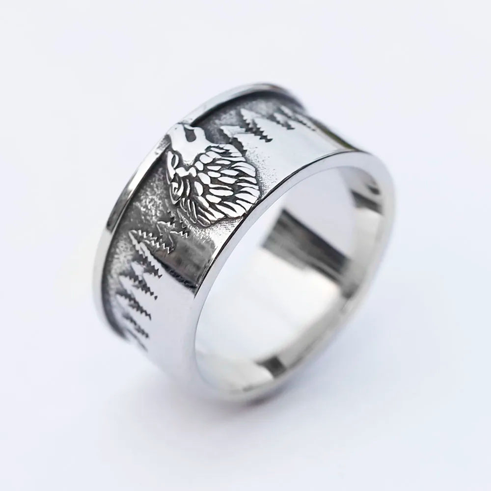 Viking Wolf Head Amulet Ring for Men — 316L Stainless Steel