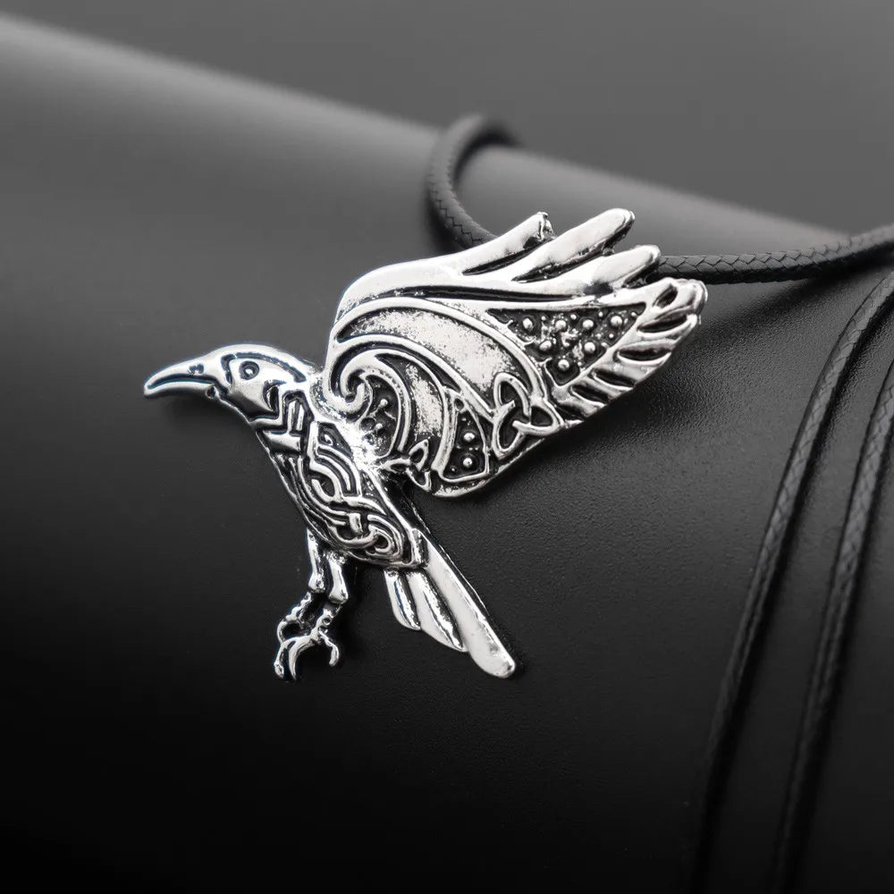 Vintage Nordic Viking Myth Celtic Crow Totem Men's Pendant Necklace Fashion Punk Gothic Men's Party Jewelry Accessories Gift