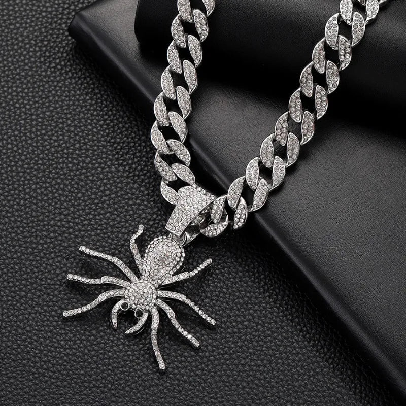 Bold Hip Hop Cuban Chain Necklace with Spider Pendant – Trendy Men's Gothic Jewelry, Punk Streetwear Accessory