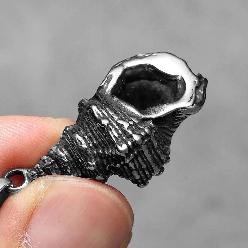Vintage Conch Shell Pendant Necklace — Stainless Steel