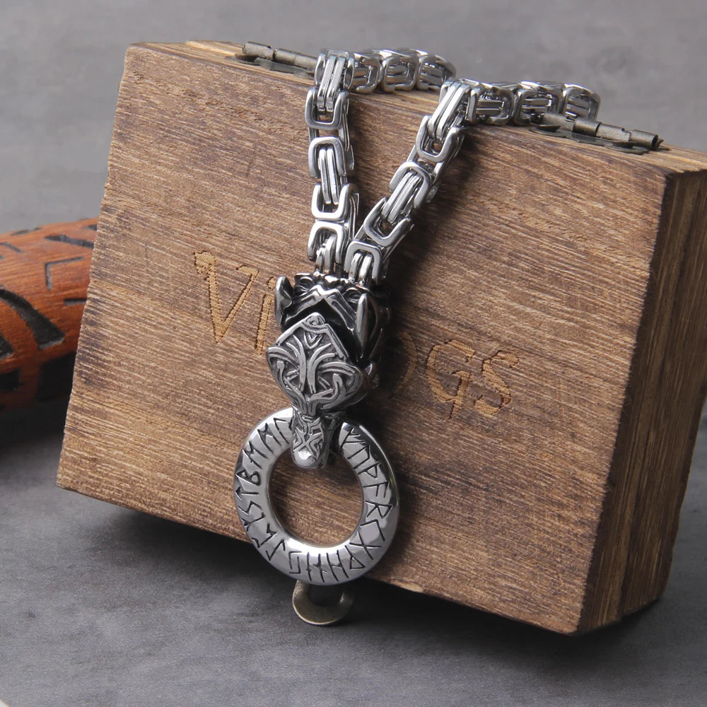 Never Fade Men Celtic Wolf Necklaces Viking Vegvisir Amulet Hammer Pendant Norse Runes Anchor Stainless Steel King