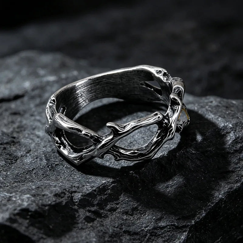 Twisted Thorn Branch Ring — 7mm Gothic, Stainless Steel