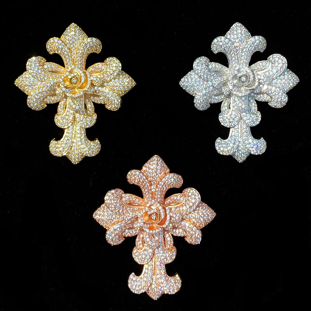 Aokaishen Iced Out Rose Flower Cross Necklace Pendant for Men Prong Setting 5A Cubic Zirconia Hip Hop Jewelry