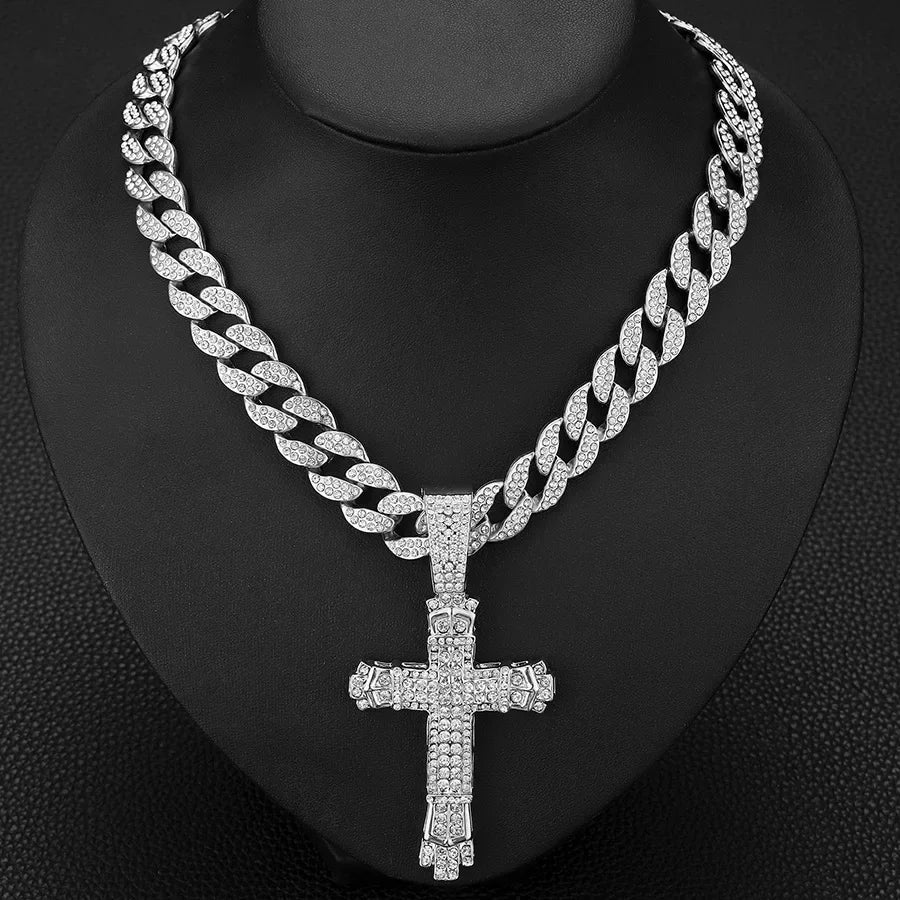 Hip Hop Big Cross Pendant Necklace Punk Fashion Miami Cuban Chain for Men and Women Religious Prayer Jewelry Accessories