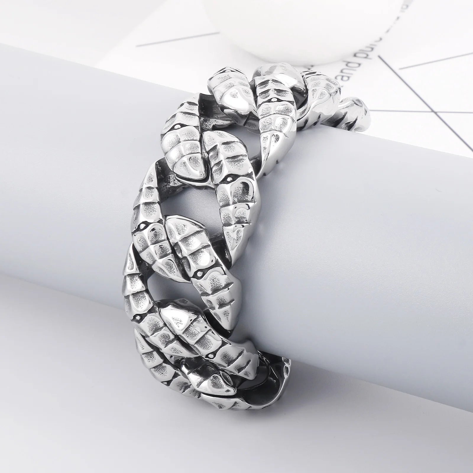 30mm Stainless Steel Dragon Heavy Curb Bracelet for Men Vintage Foundry Armor Tapping Pattern Cuban Male Bangle Jewelry