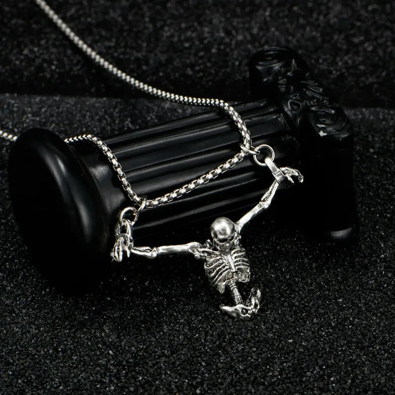 Halloween Punk Style Skull Necklace Retro Accessory Pendant Sweater Chain Halloween Gift Decorative Pendant