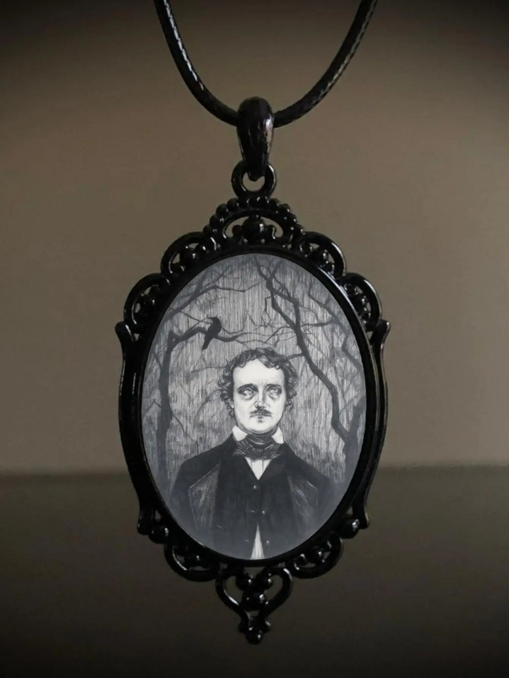 Gothic Crow Black Forest Charm Necklace Fashion Witch Jewelry Gift Pagan Cross Black Cat Skull Glass Pendant Necklace