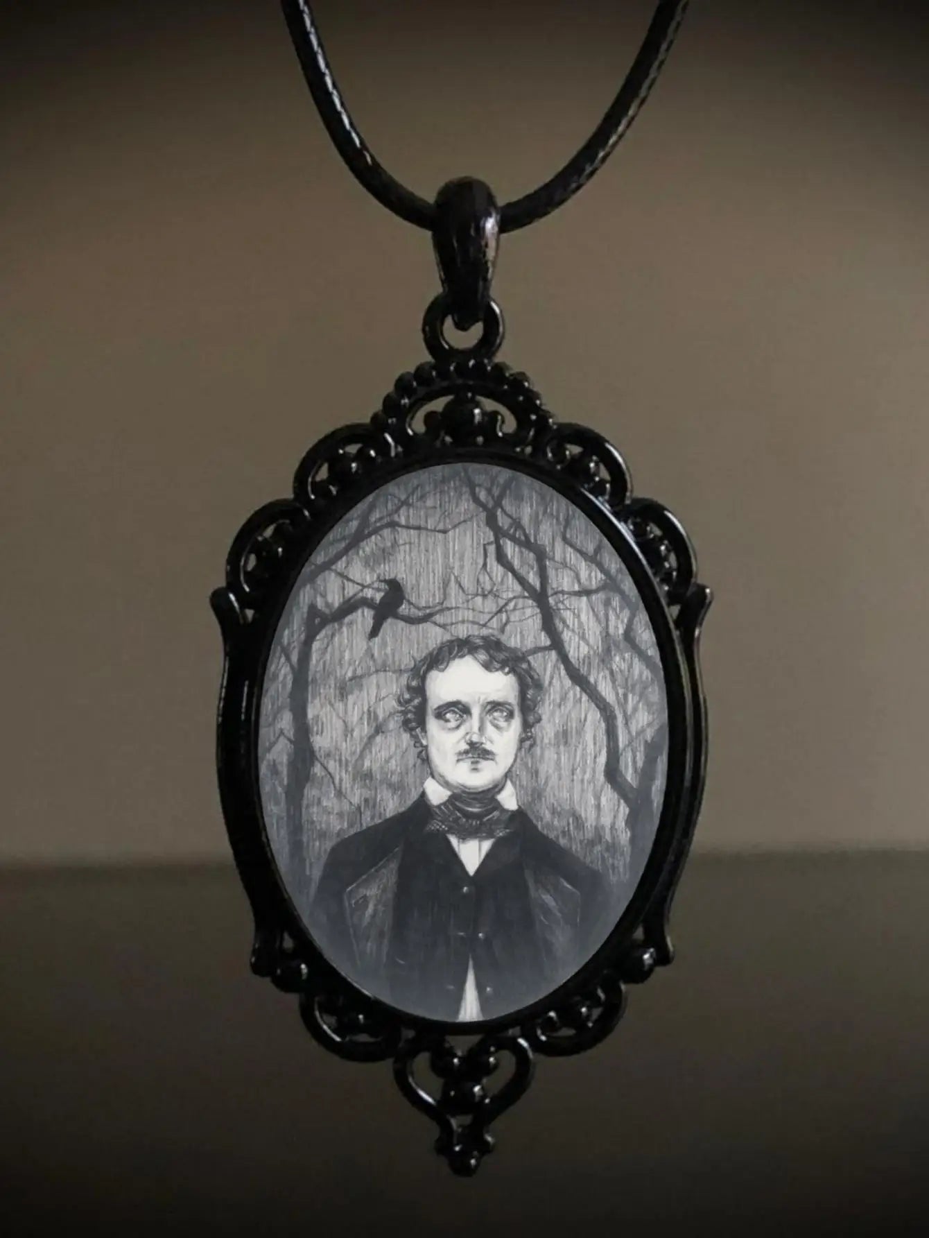 Gothic Crow Black Forest Charm Necklace Fashion Witch Jewelry Gift Pagan Cross Black Cat Skull Glass Pendant Necklace