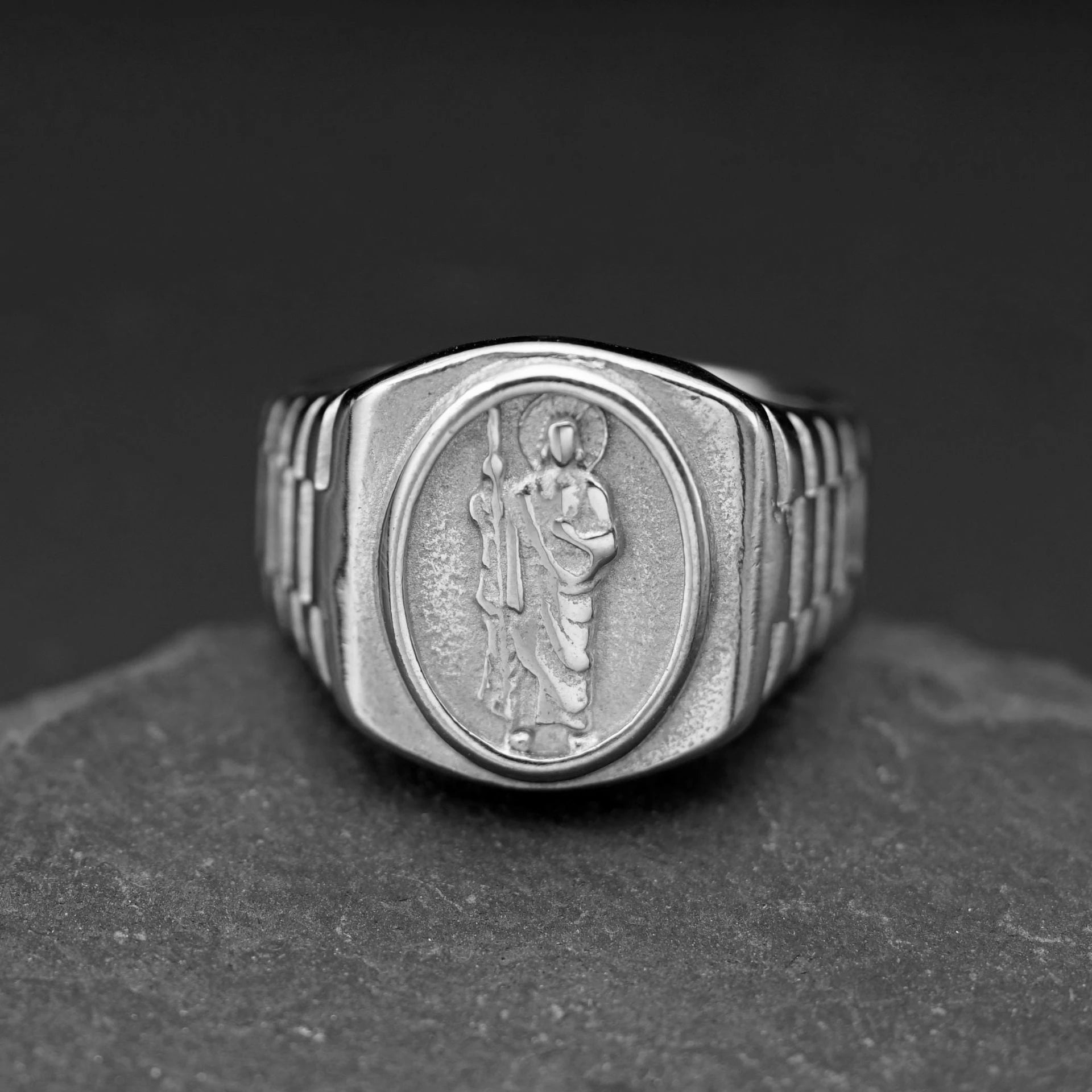 New gold color Catholic Saint Jude Crucifix Ring for men ins Stylish 316L Stainless steel bible Jesus exorcist