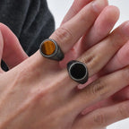Vnox Dragon Scales Textured Signet Ring for Men,Round Tiger Eye Stone Top Finger Band,Black Gemstone Stainless Steel Stamp Ring